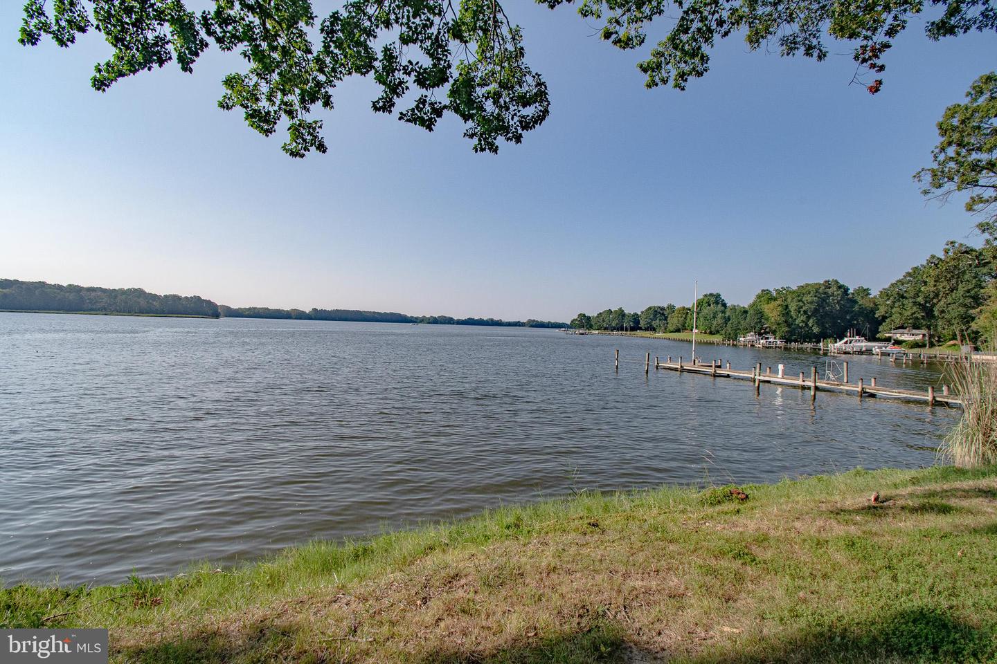 618 Pigpen Point Rd