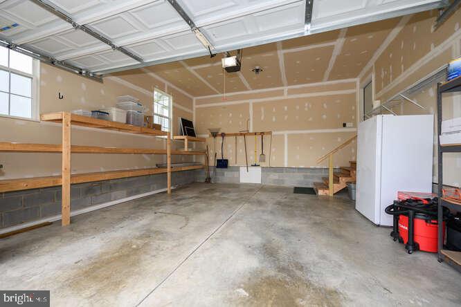 322 Laurens Way