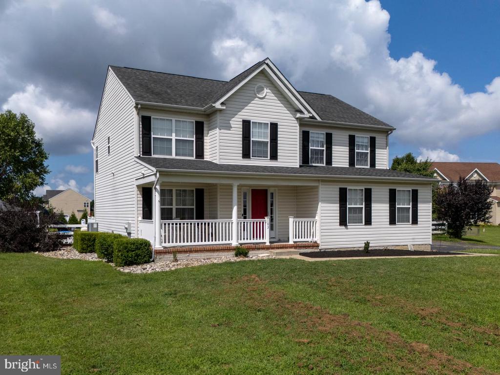 103 Trevors Ct