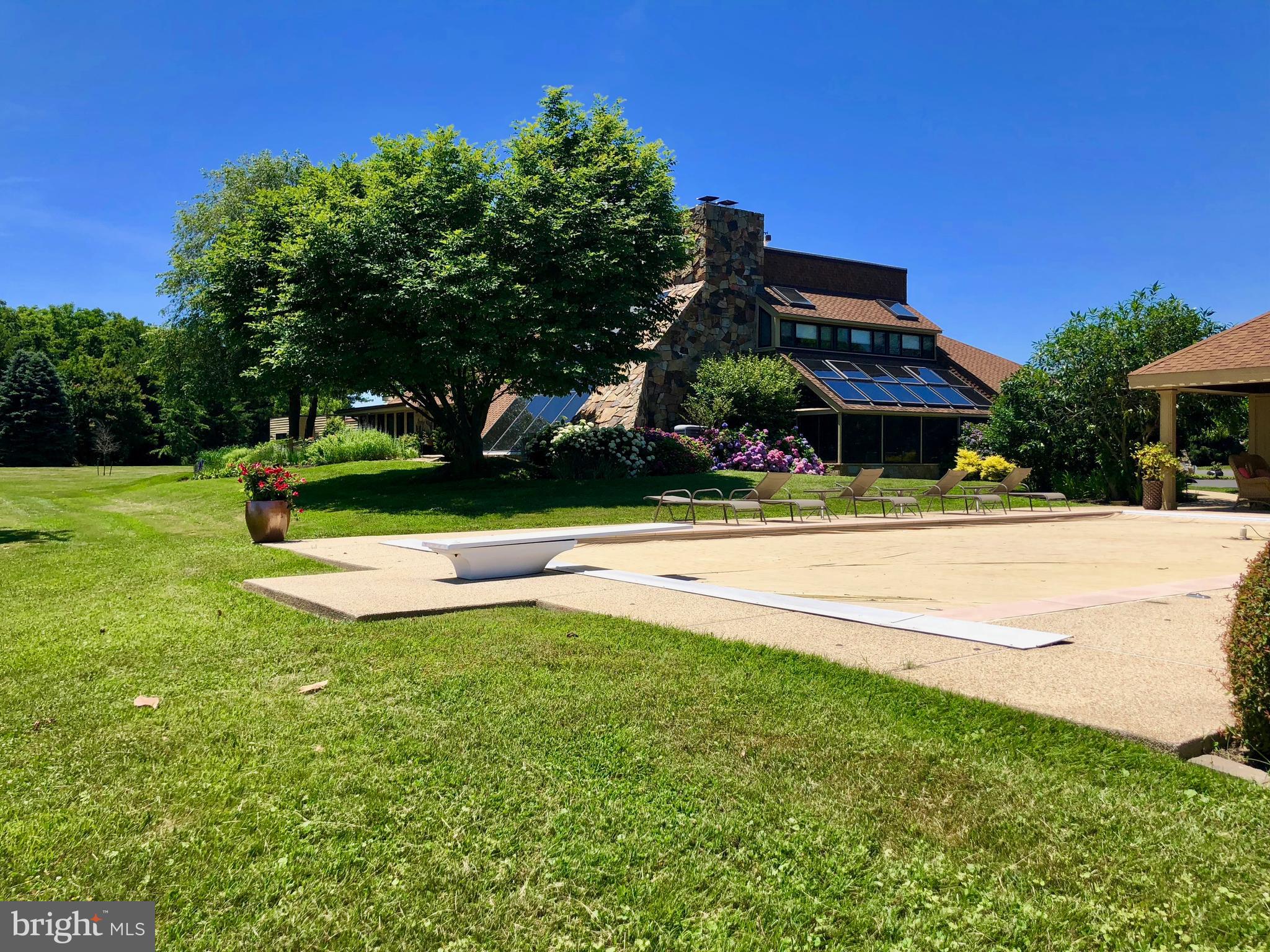 3207 BENNETT POINT ROAD