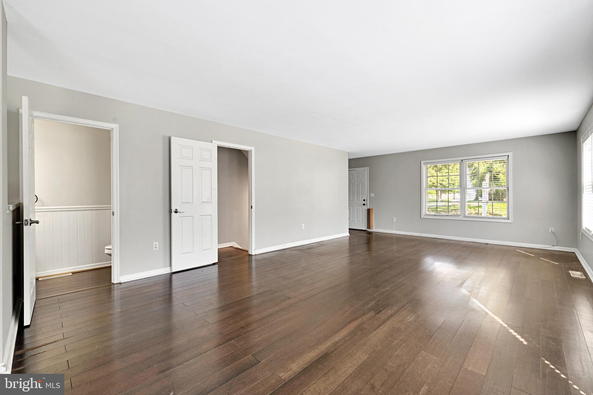 202 RIDGEVIEW COURT