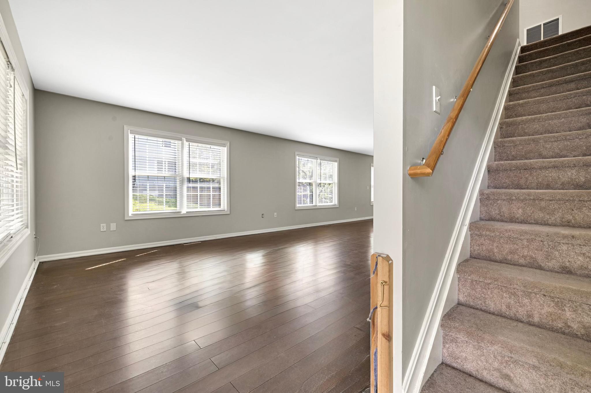 202 RIDGEVIEW COURT