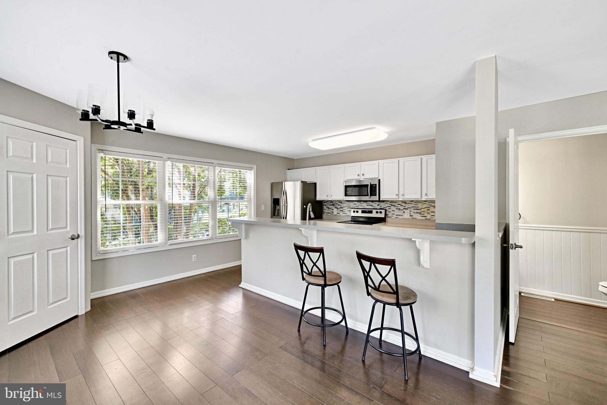 202 RIDGEVIEW COURT