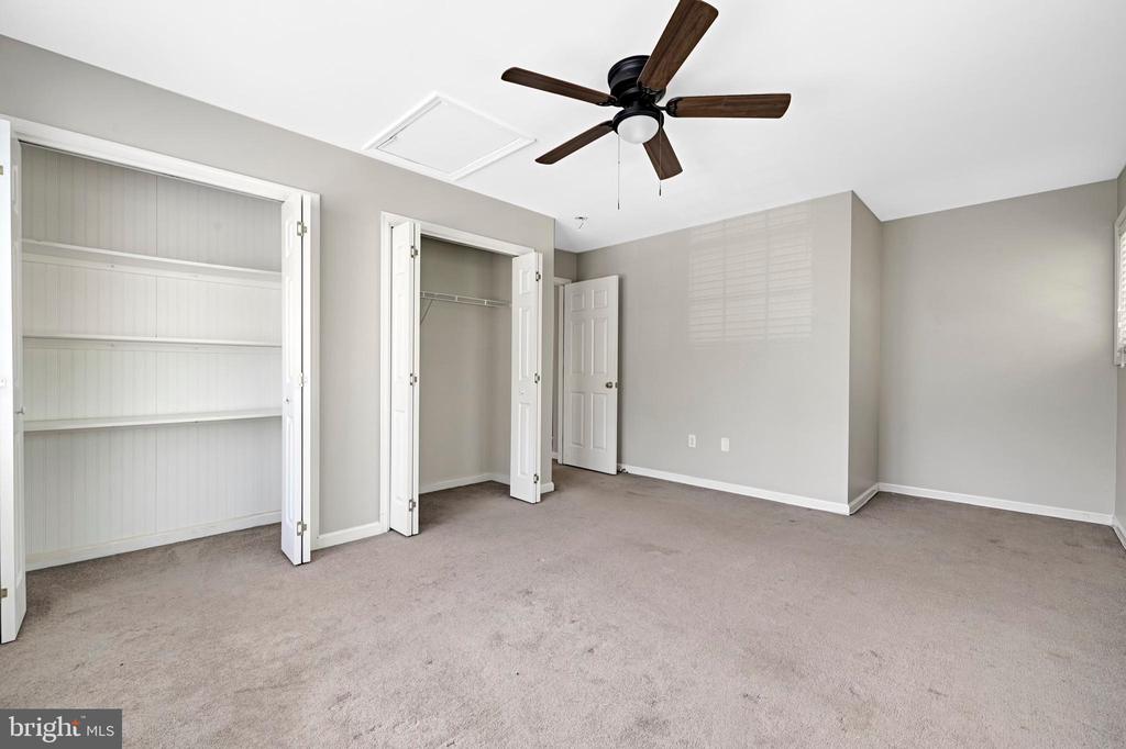 202 RIDGEVIEW COURT