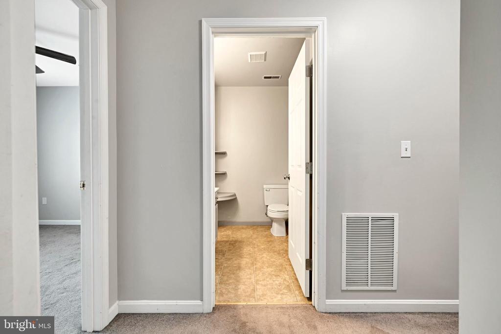 202 RIDGEVIEW COURT