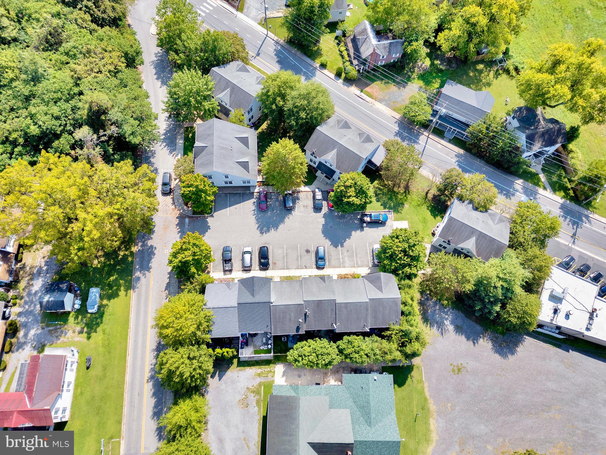 202 RIDGEVIEW COURT