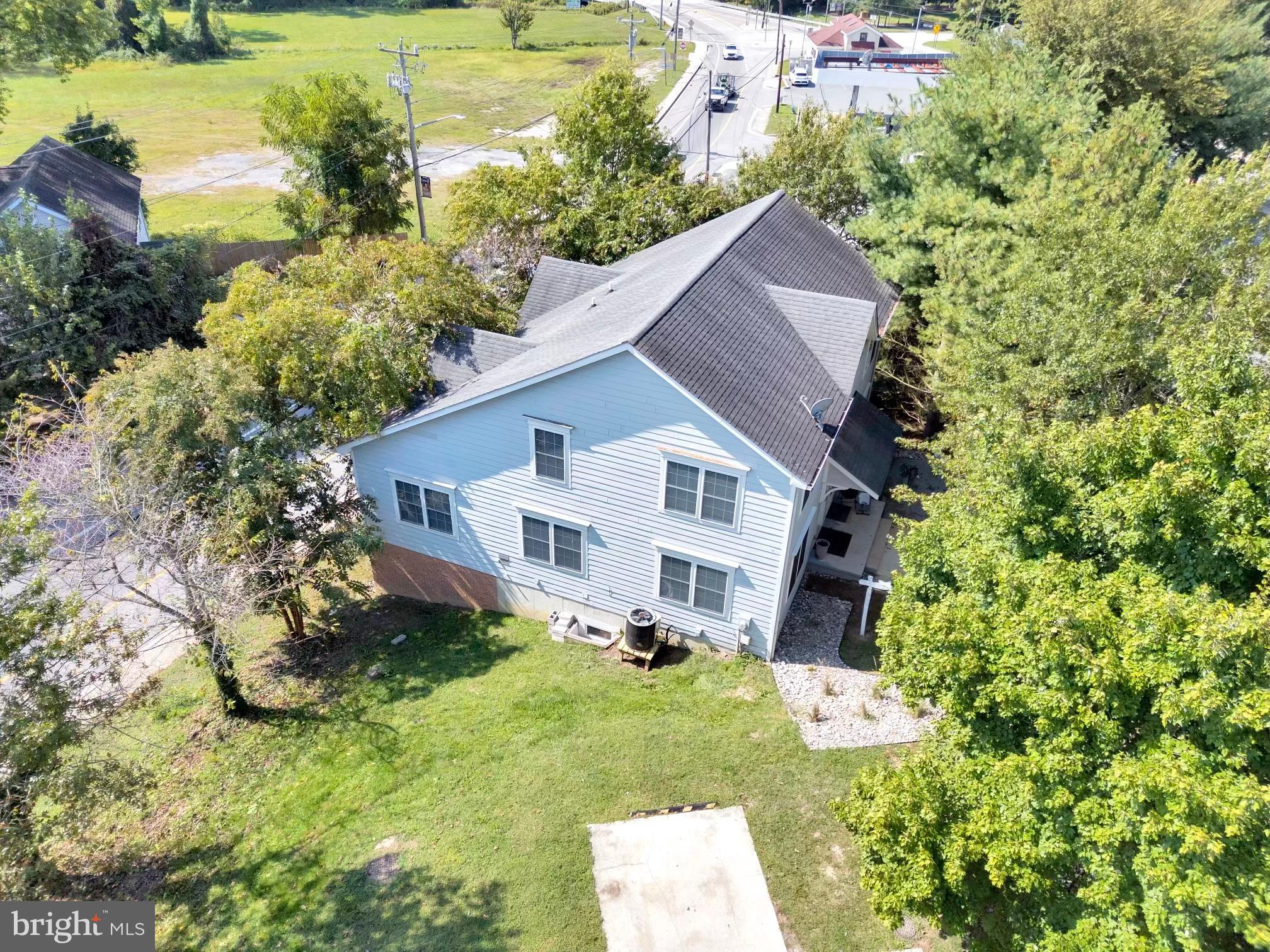 202 RIDGEVIEW COURT