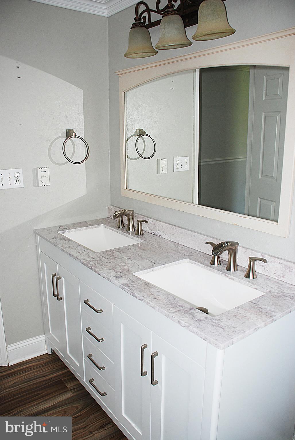 920 CLOVERFIELDS DRIVE