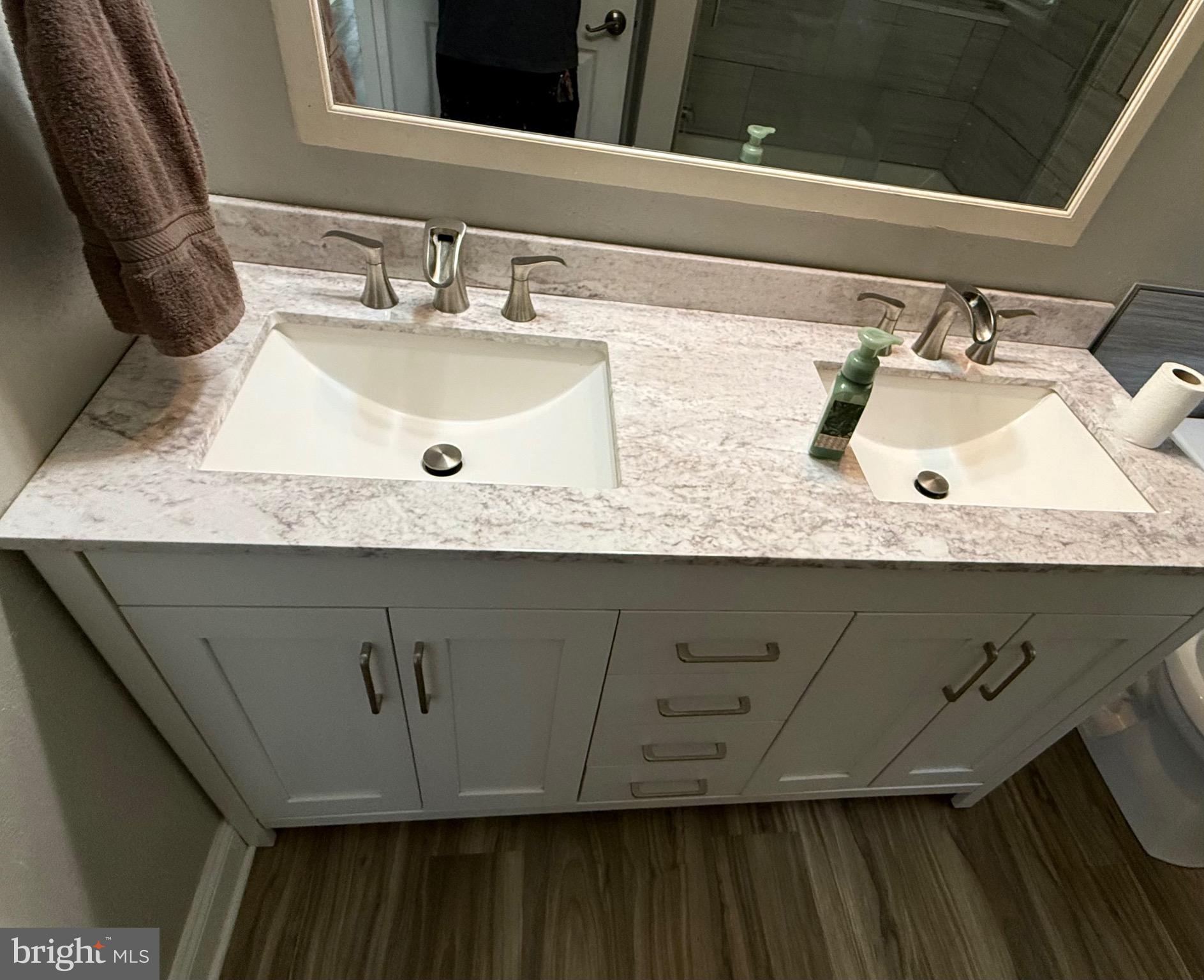 920 CLOVERFIELDS DRIVE