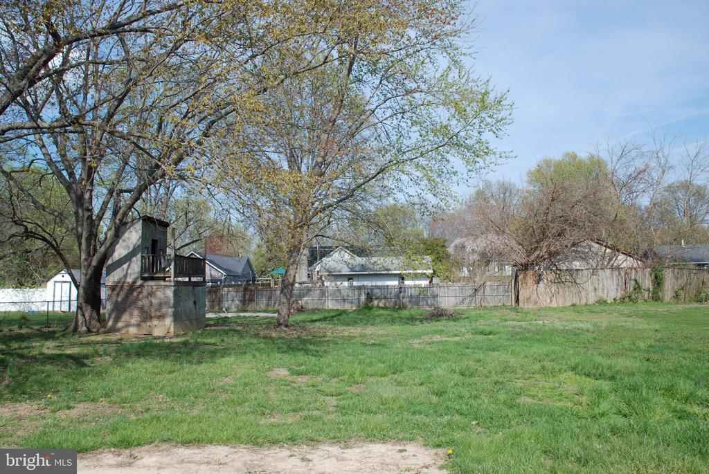 920 CLOVERFIELDS DRIVE