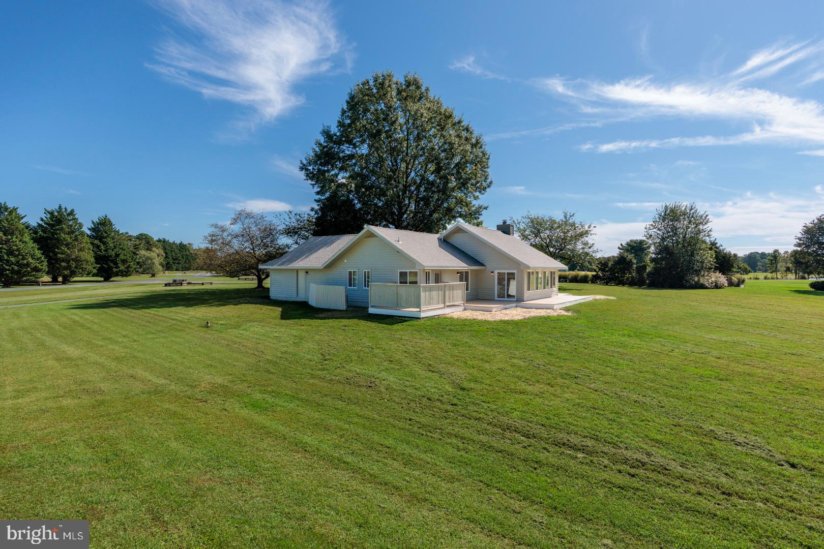 102 GOLF COURT