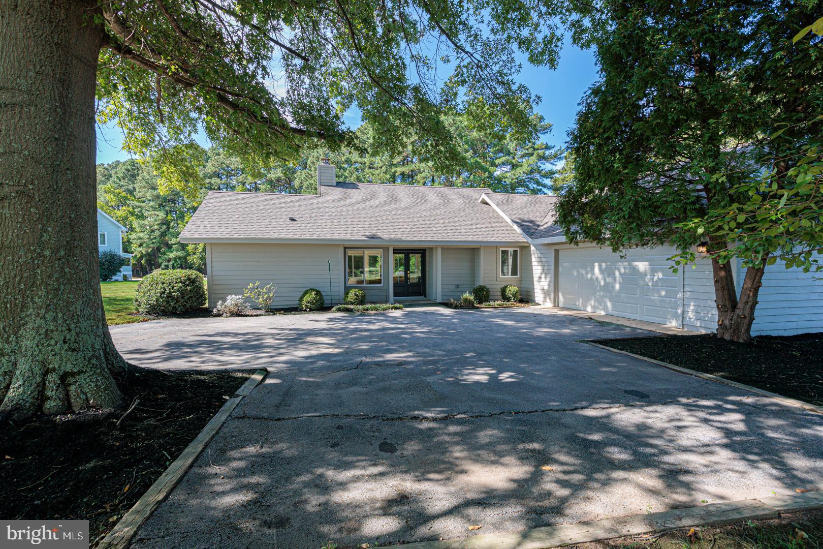 102 GOLF COURT