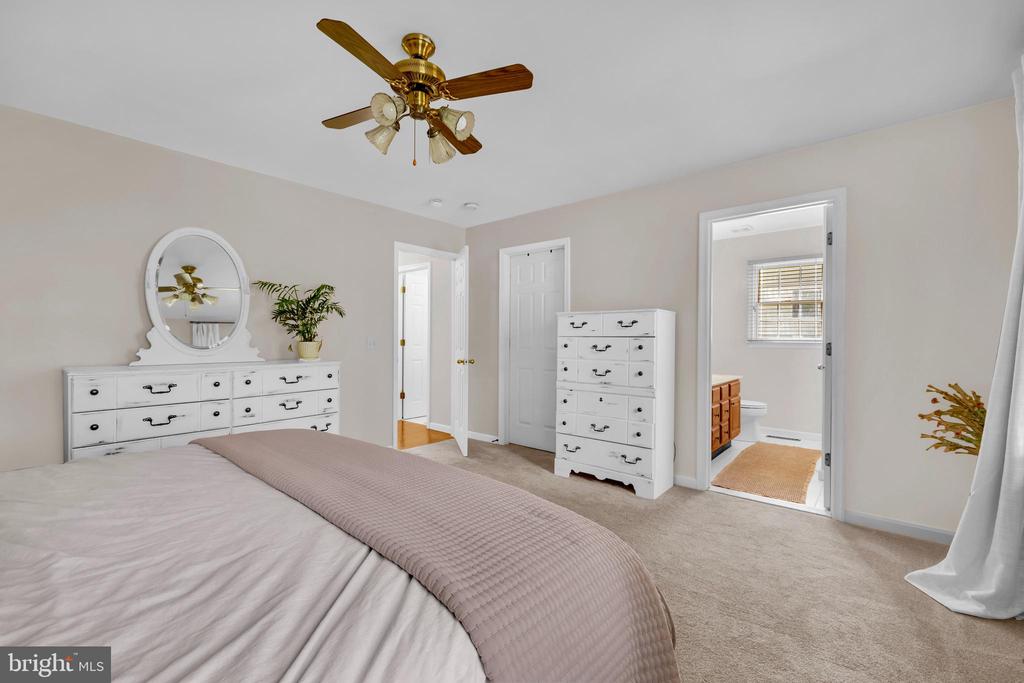 224 WYE KNOT COURT
