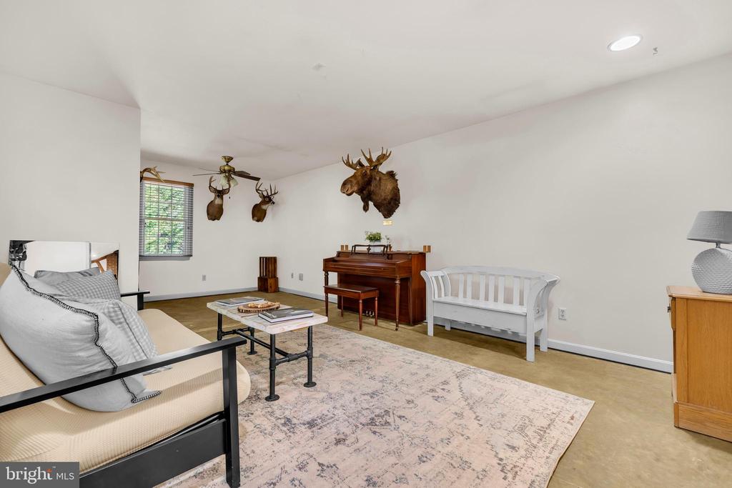 224 WYE KNOT COURT