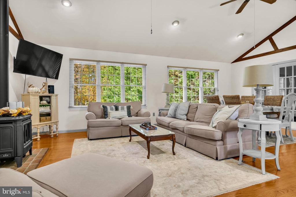 224 WYE KNOT COURT