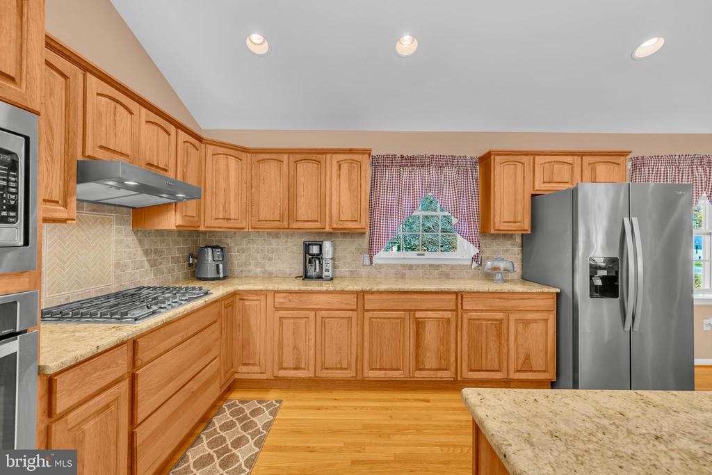 235 WYE KNOT COURT