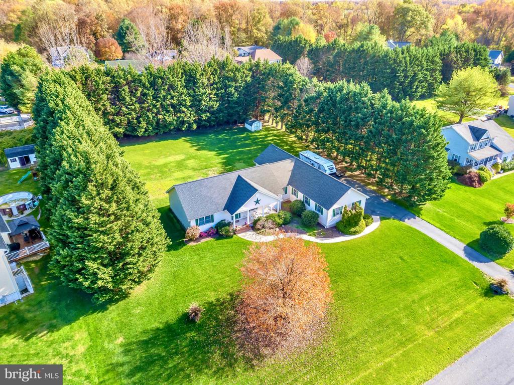 235 WYE KNOT COURT