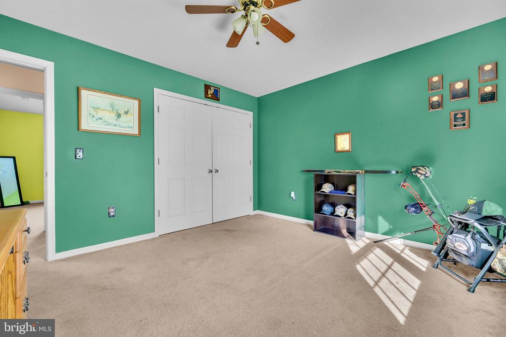 235 WYE KNOT COURT