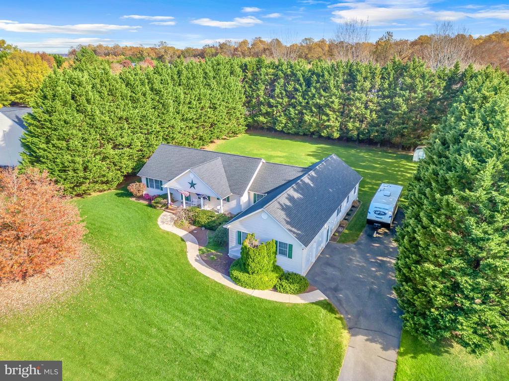 235 WYE KNOT COURT