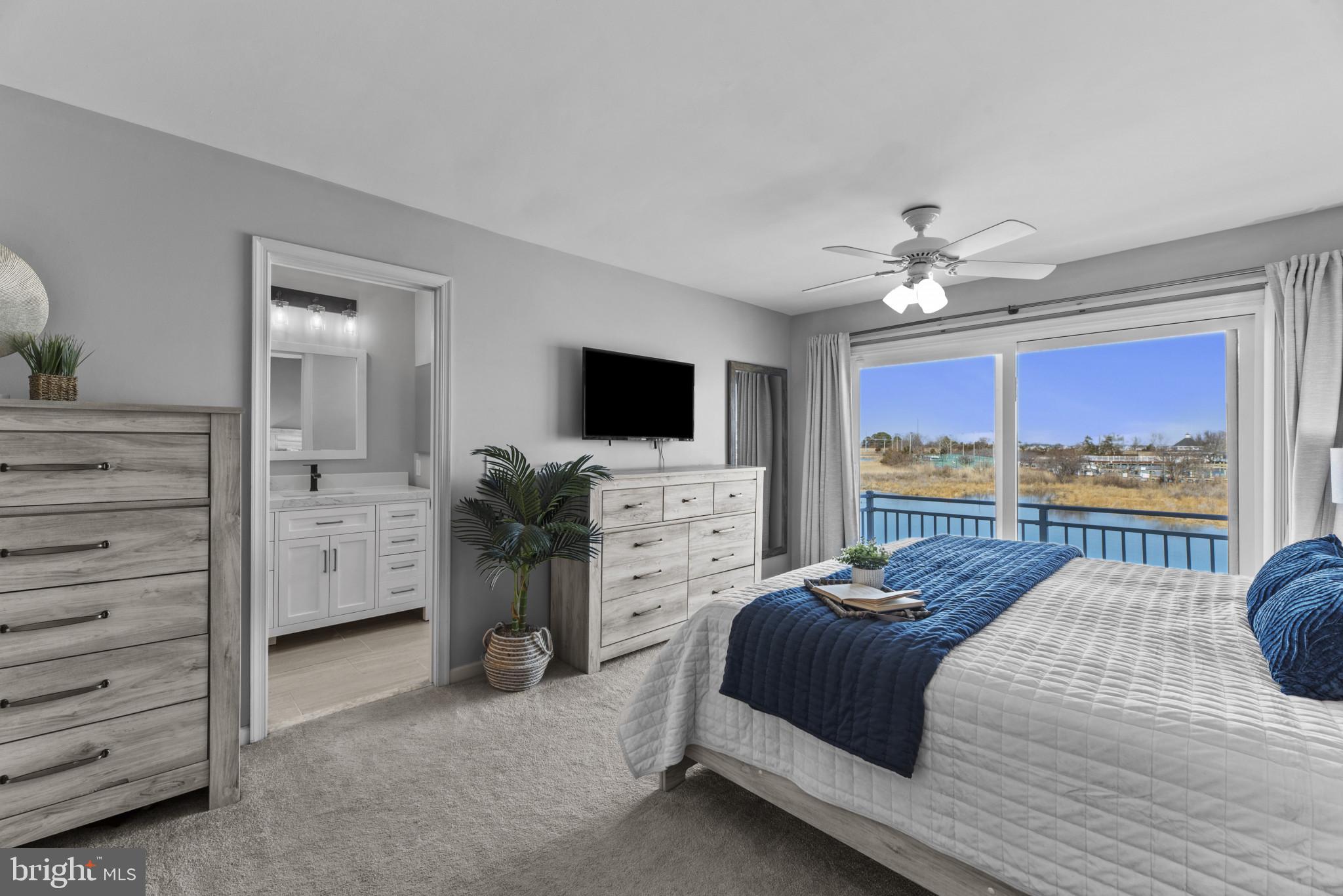 902 OYSTER COVE DRIVE