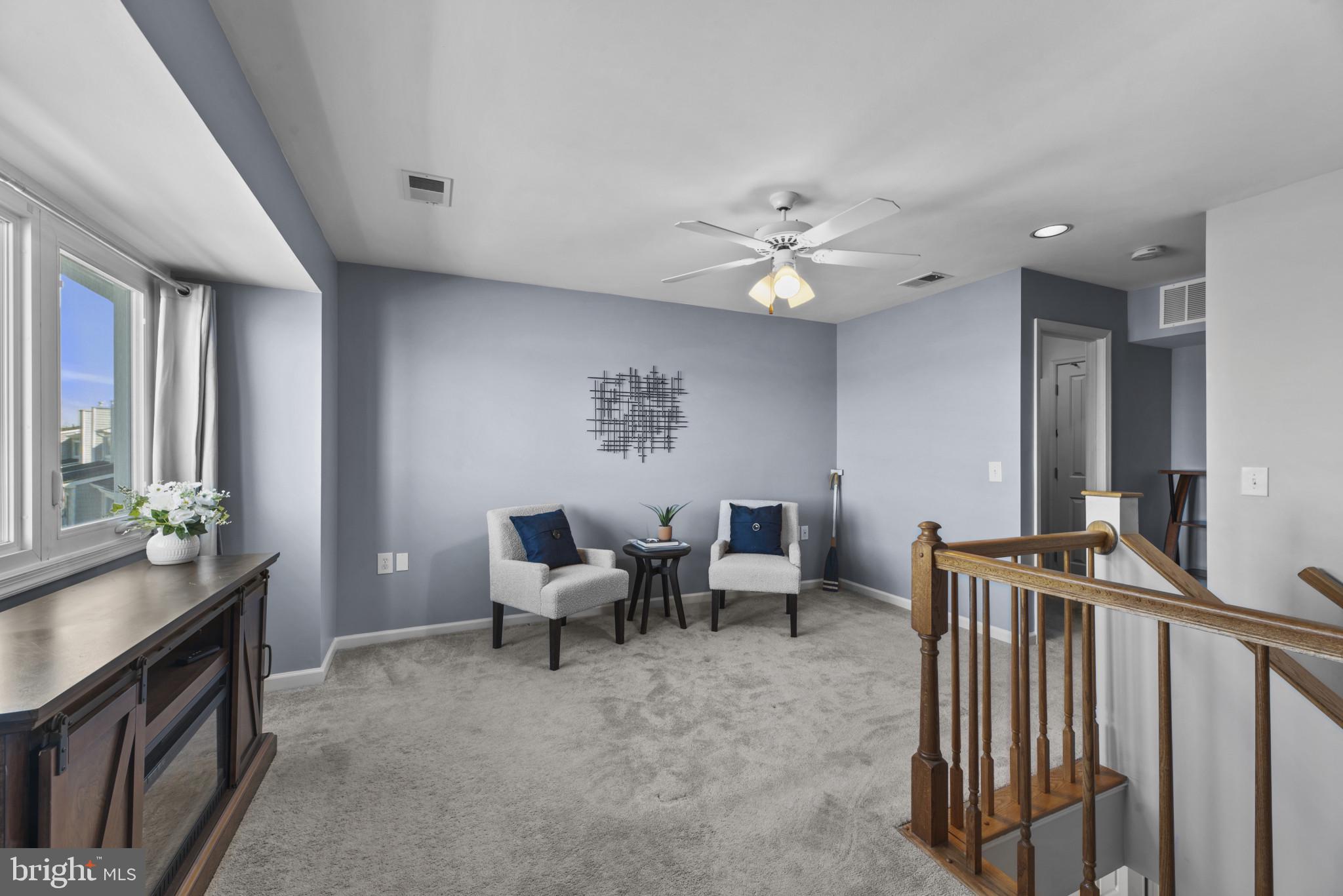 902 OYSTER COVE DRIVE