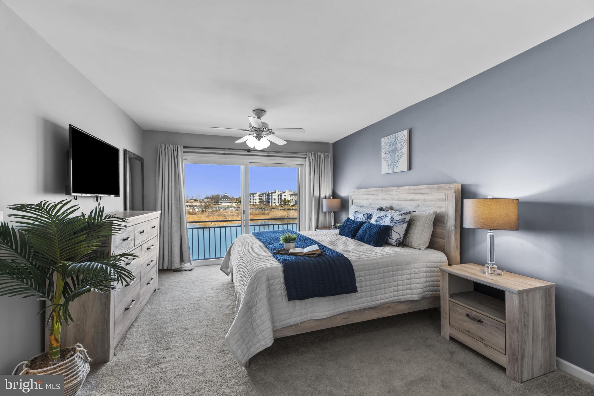 902 OYSTER COVE DRIVE