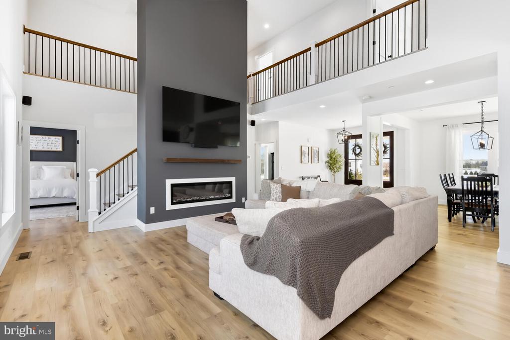 114 PIPER COURT