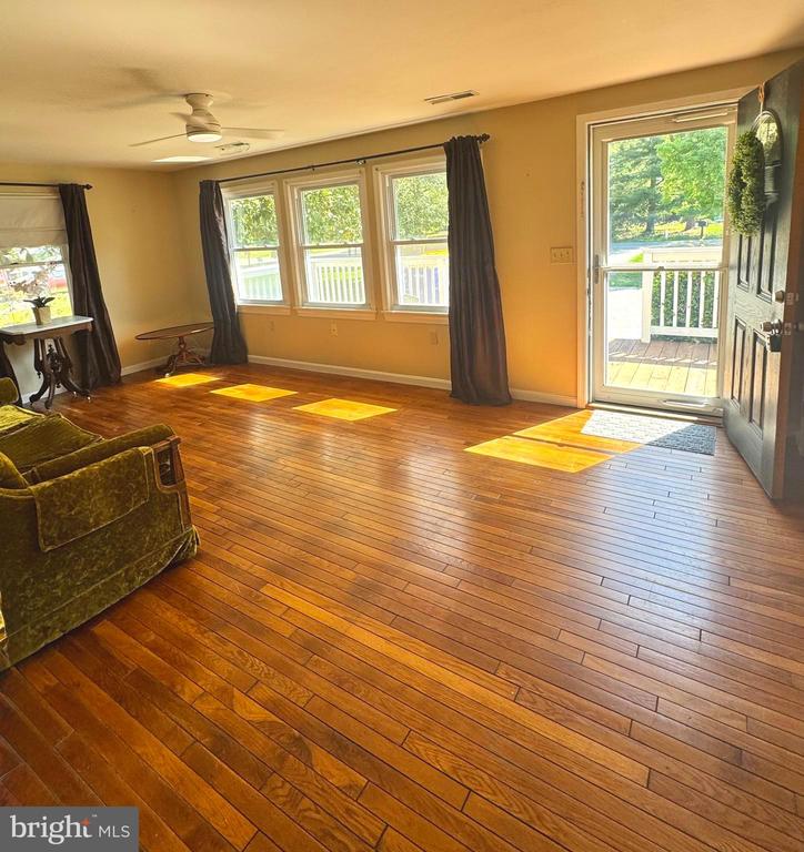 220 PENNICK DRIVE