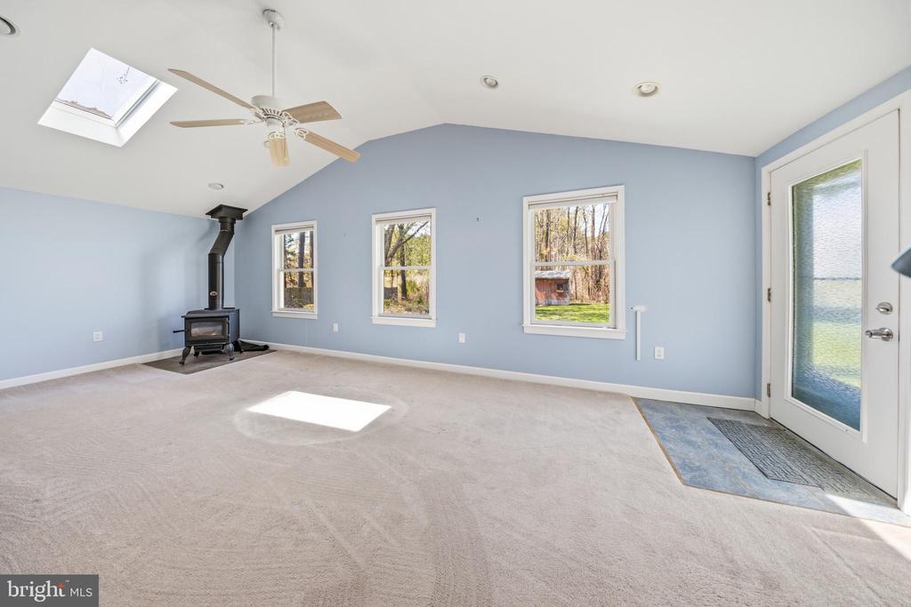 220 PENNICK DRIVE
