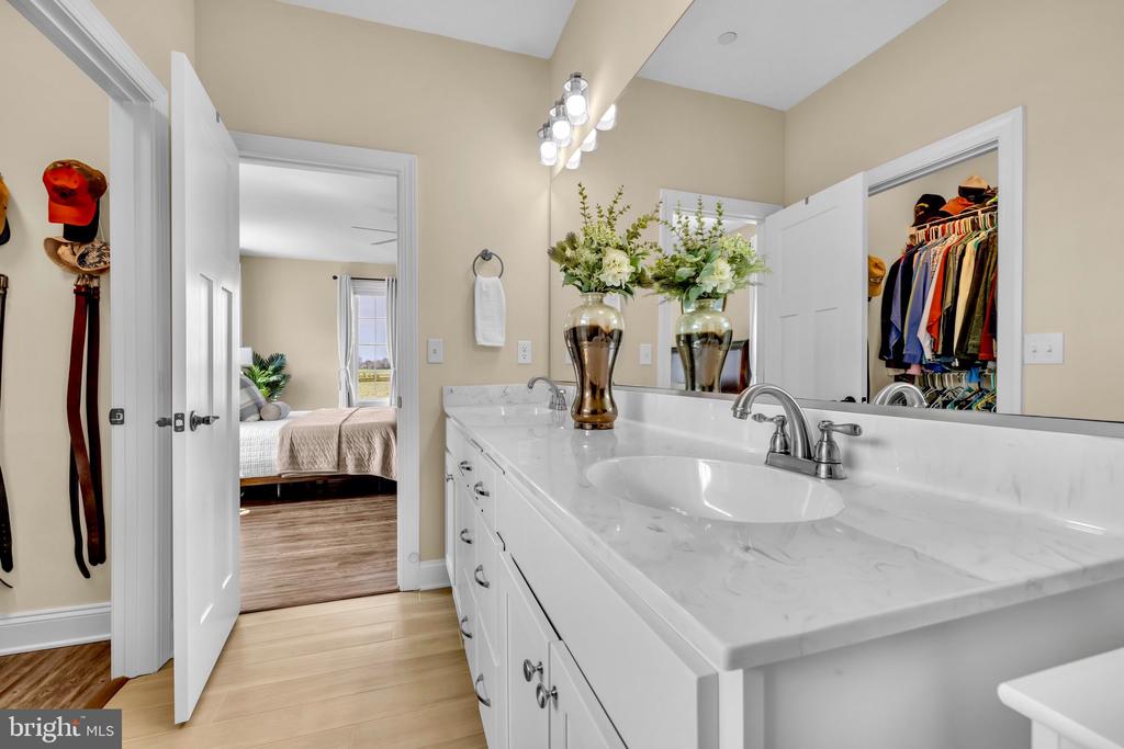 115 THICKET COURT