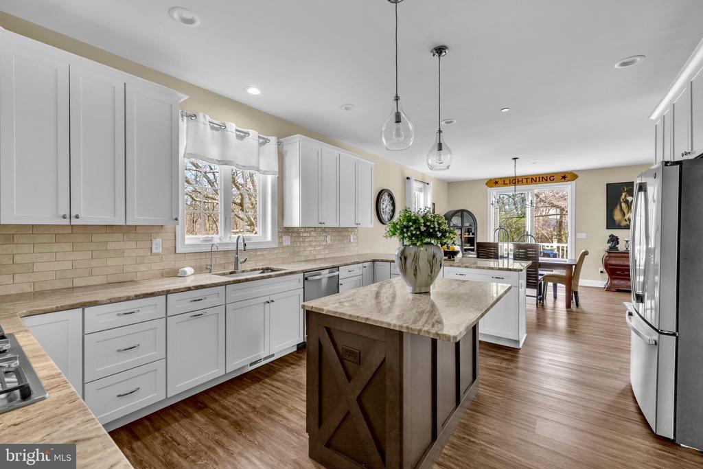 115 THICKET COURT