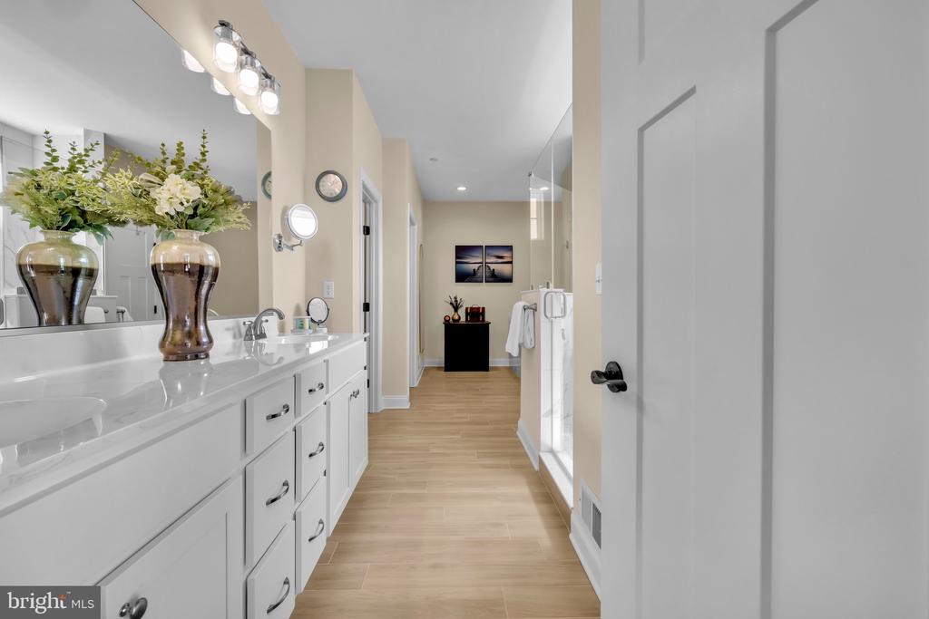 115 THICKET COURT