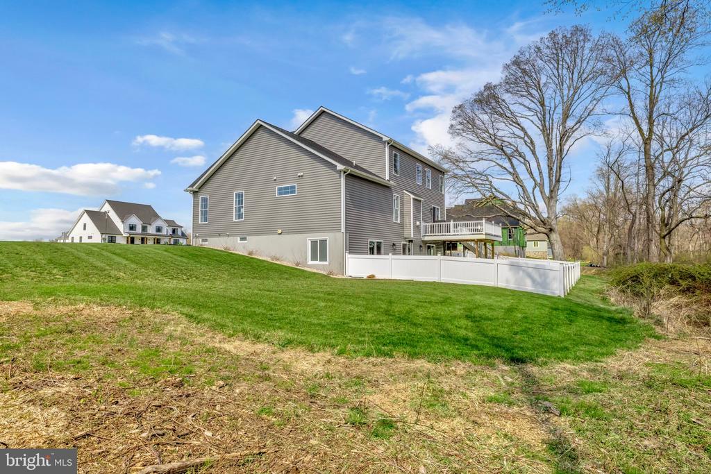 115 THICKET COURT