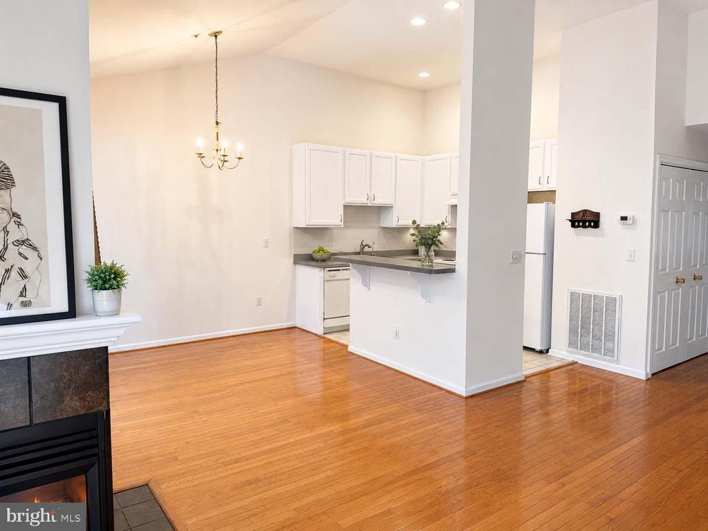 114 MERGANSER COURT