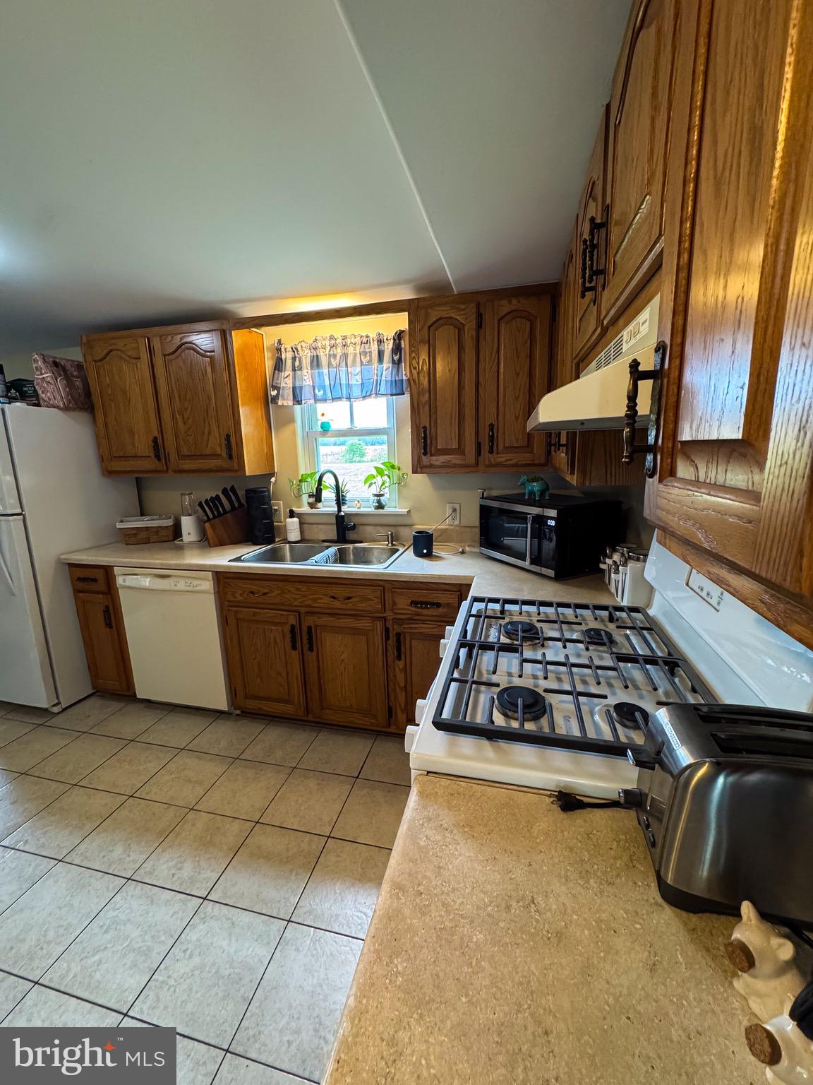 420 DUHAMEL CORNER ROAD