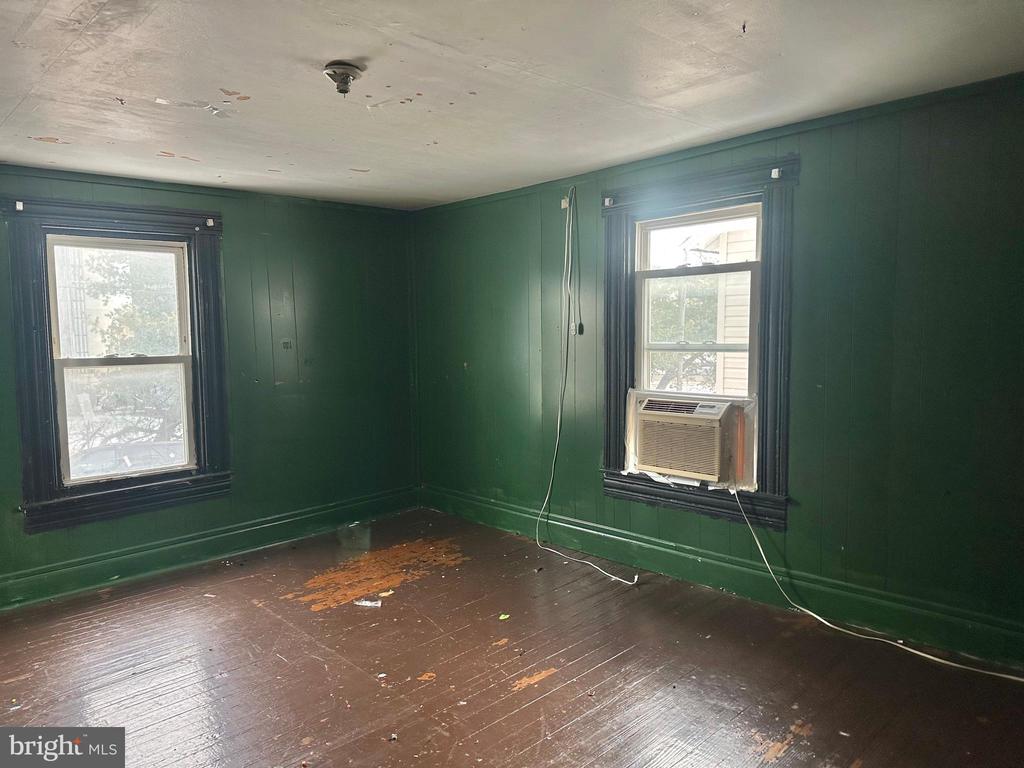 13706 MAIN STREET