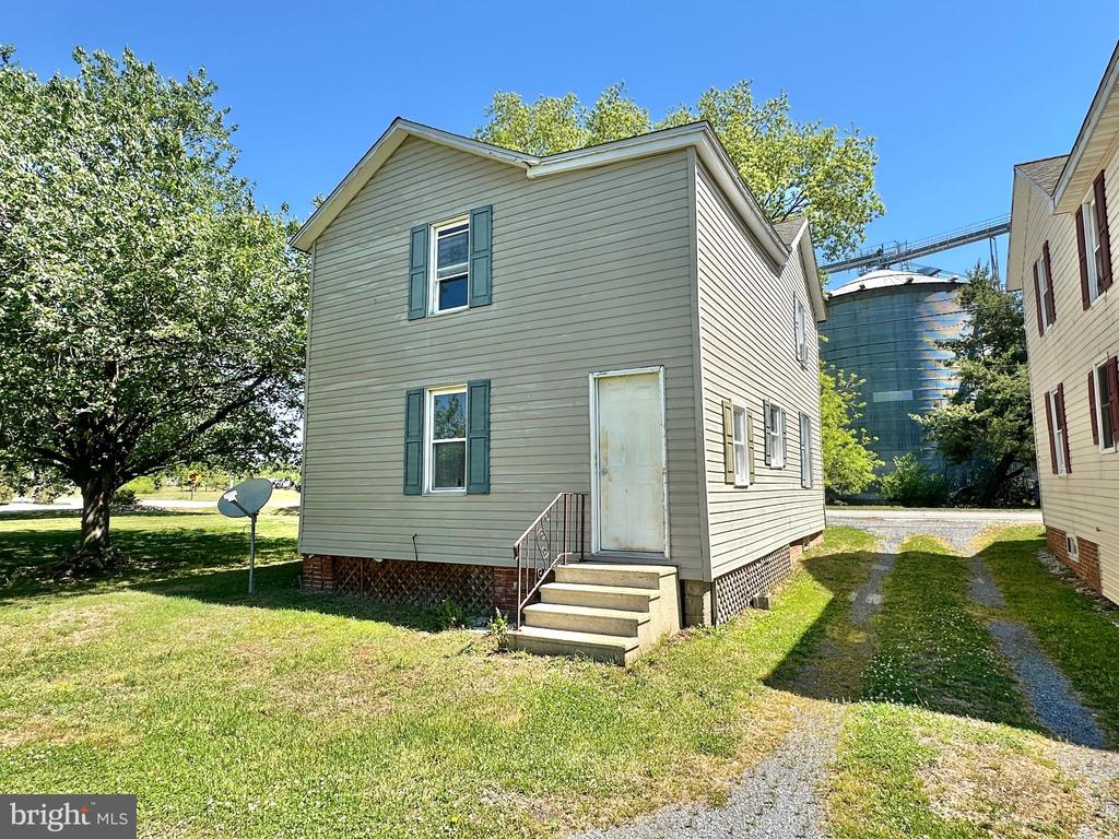 13706 MAIN STREET