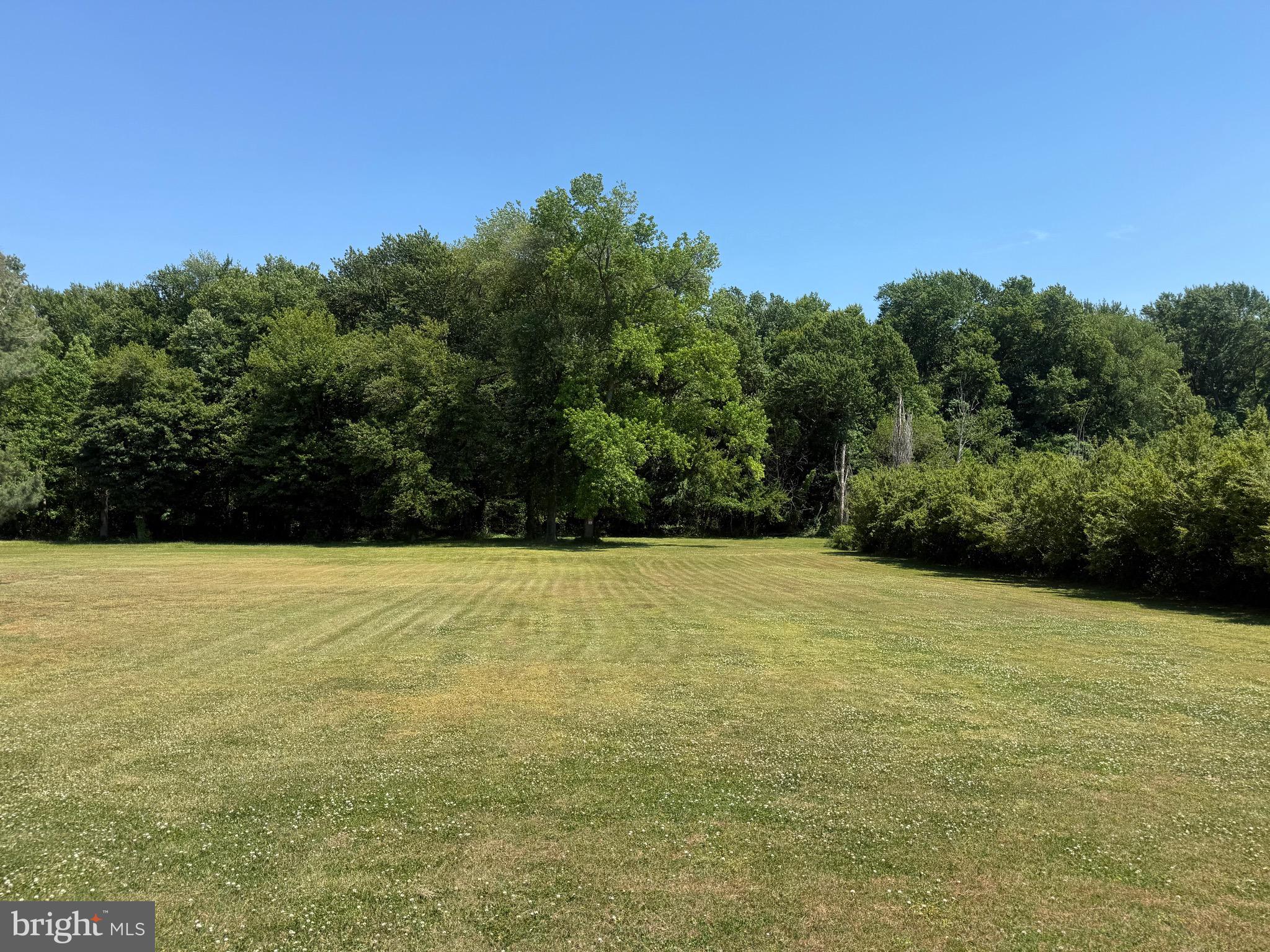 1420 BARCLAY ROAD