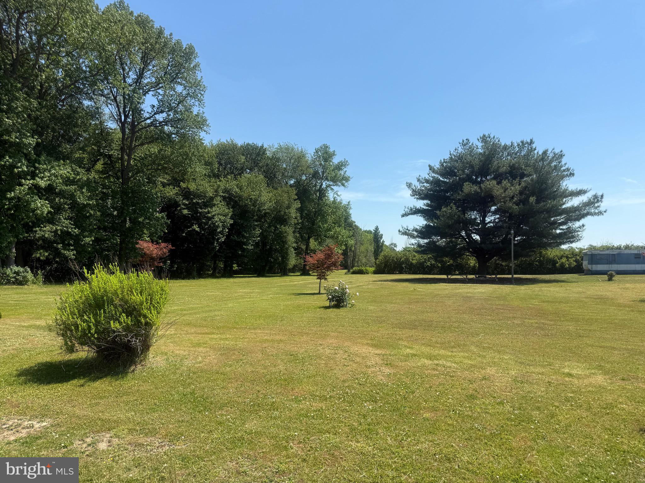 1420 BARCLAY ROAD