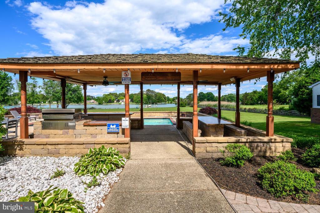 92 LONG CREEK DRIVE