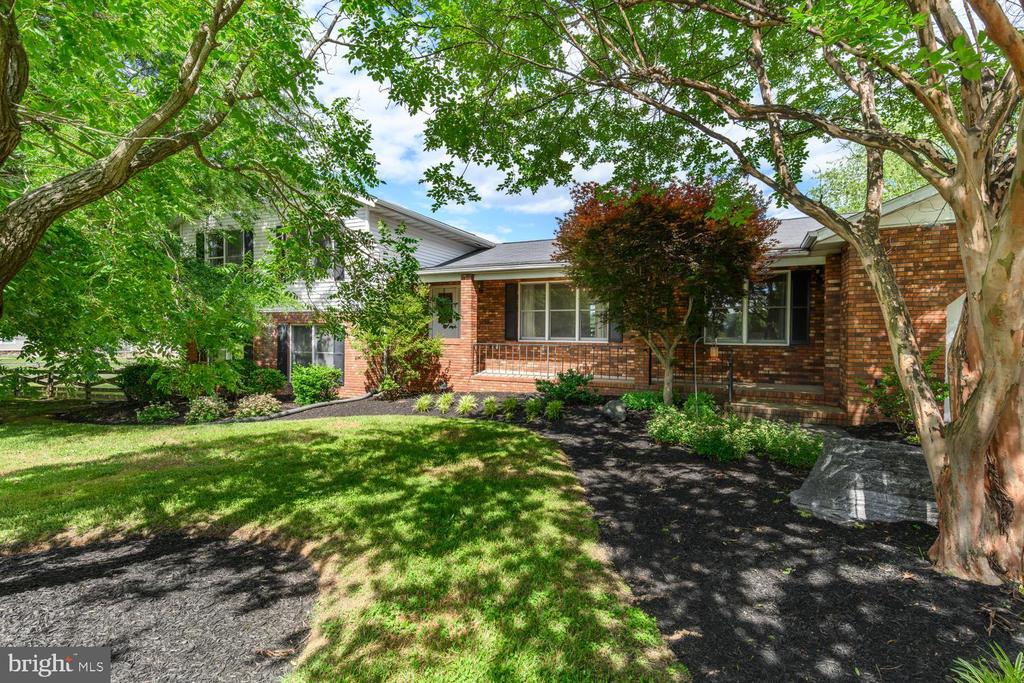 92 LONG CREEK DRIVE