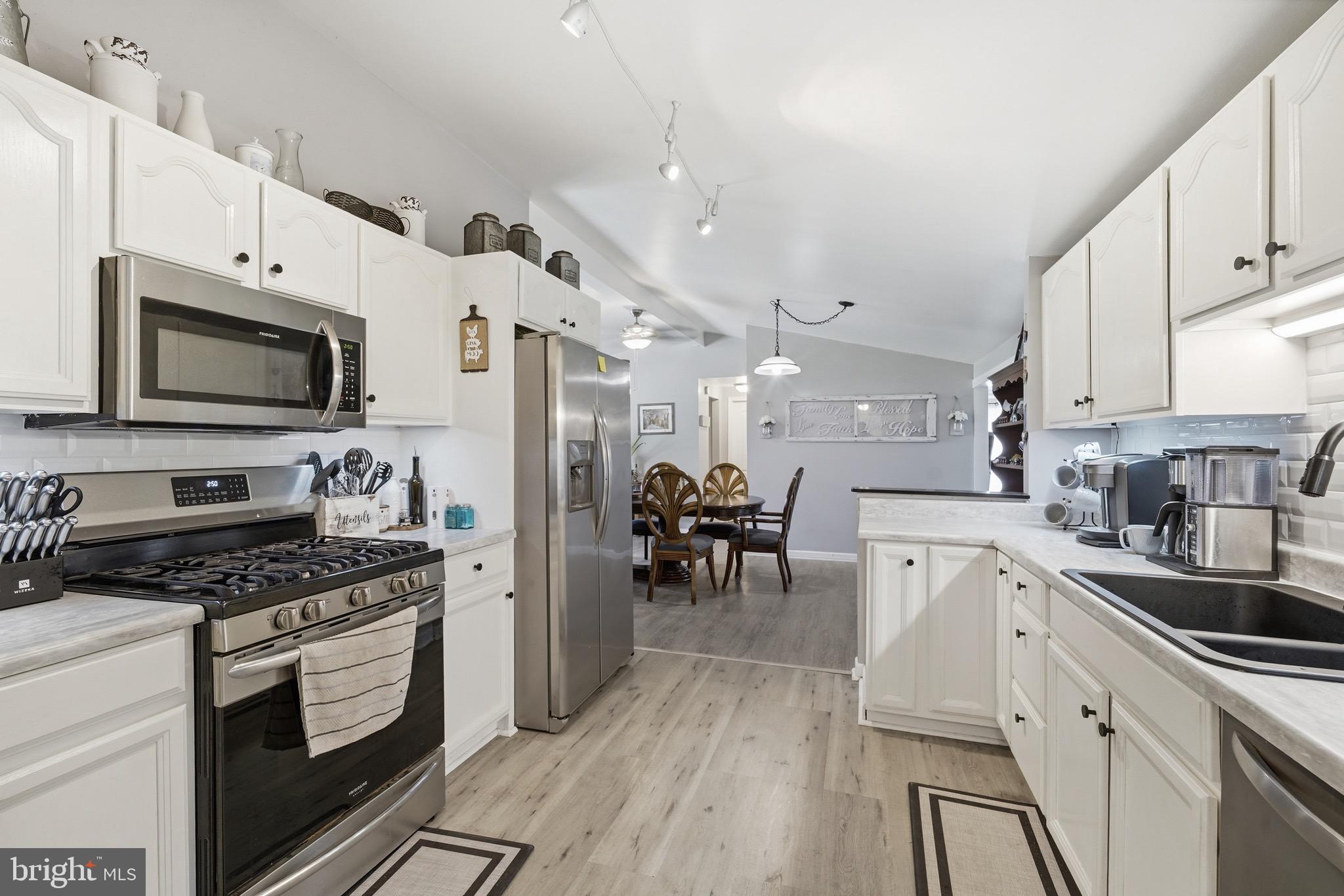 420 DUHAMEL CORNER ROAD