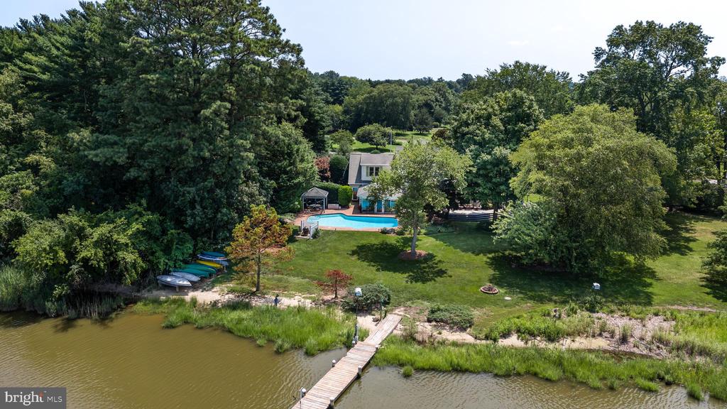 405 QUAIL RUN DRIVE