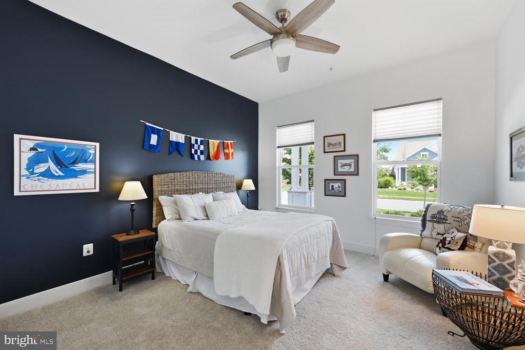 214 BAYBERRY DRIVE