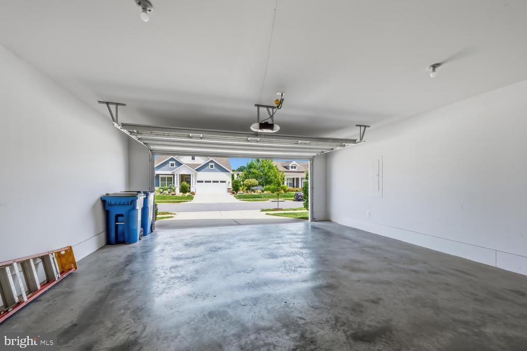 214 BAYBERRY DRIVE