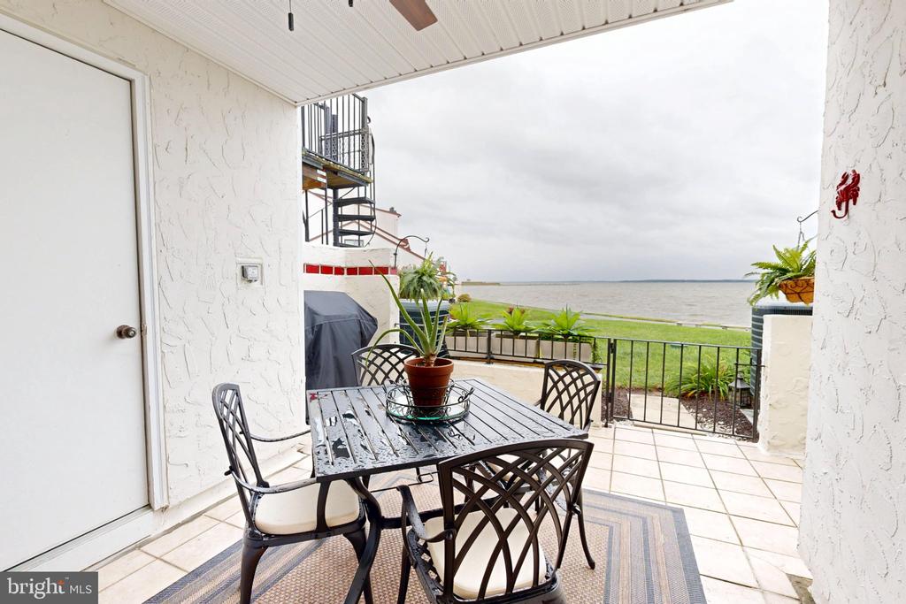 15 QUEEN ANNE WAY Unit: E