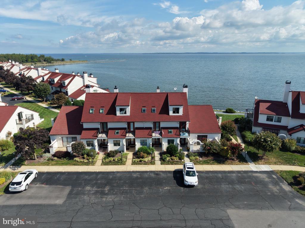 15 QUEEN ANNE WAY Unit: E