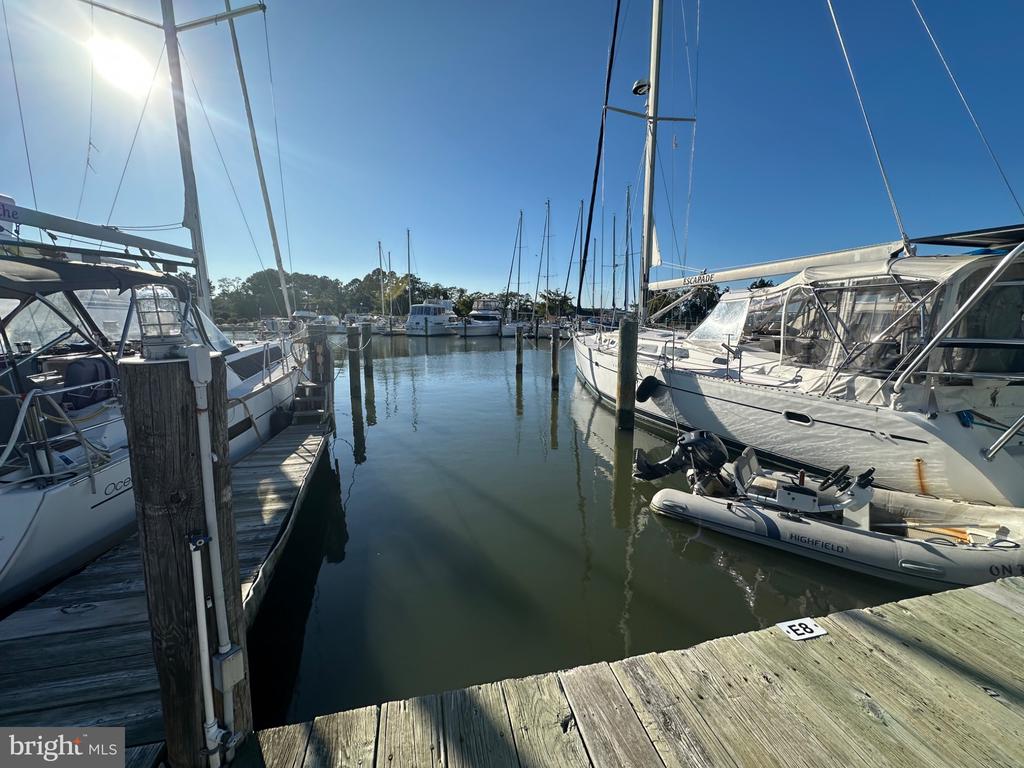 8-E PINEY NARROWS ROAD