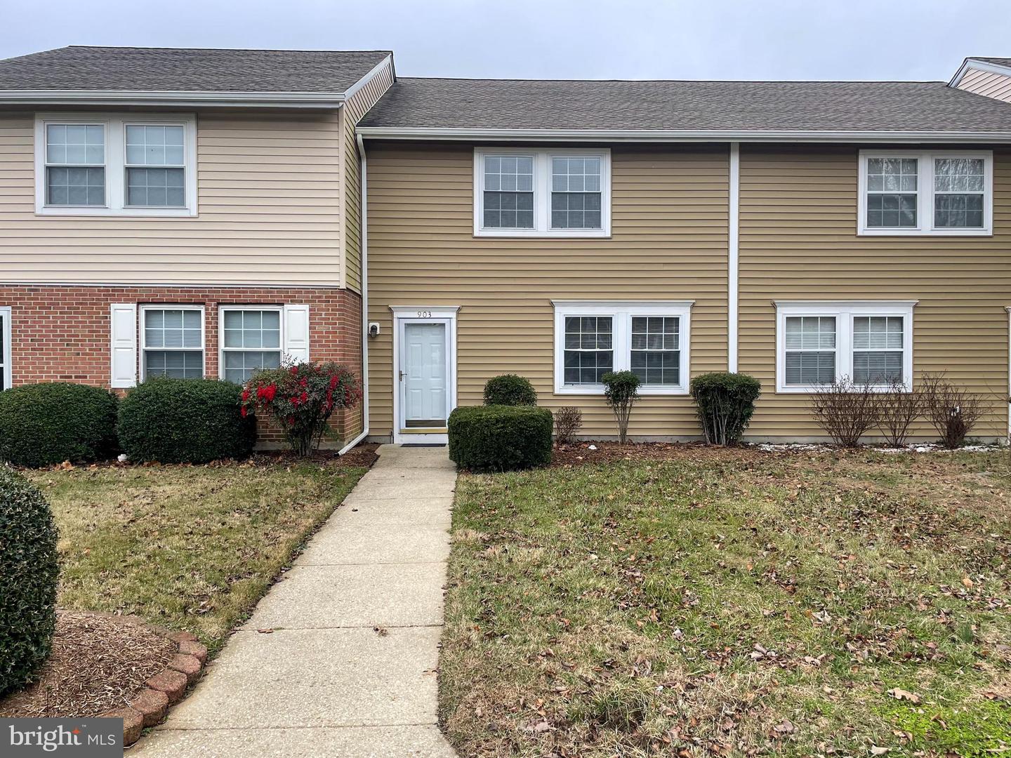 29595 Dutchmans Ln #903