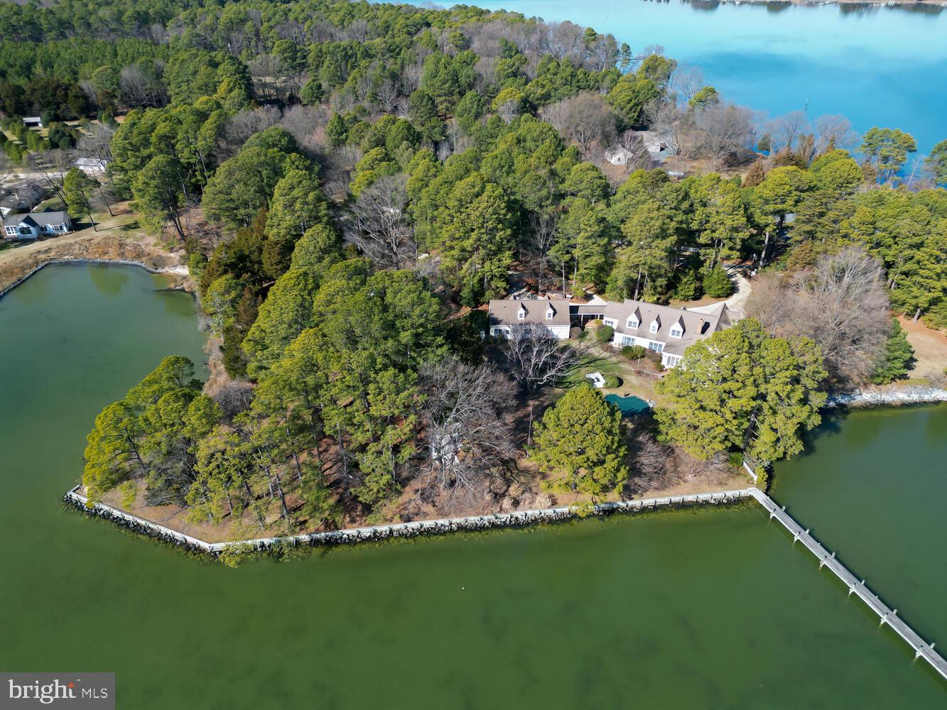 24047 Oak Point Rd